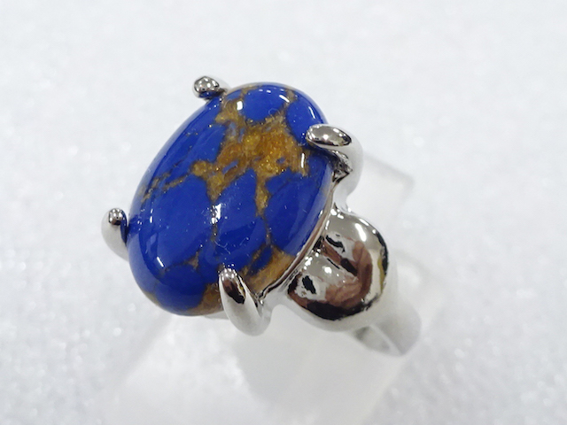 Japanese Kimono / Antique Accessories